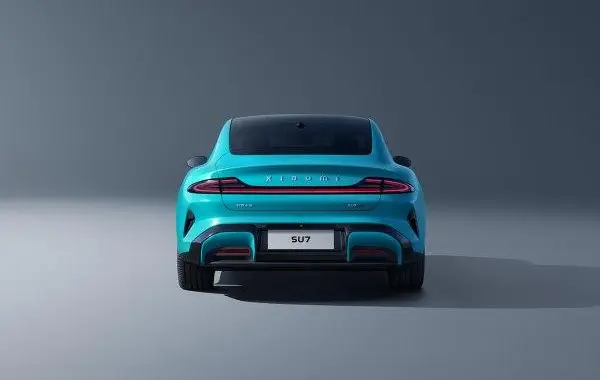 Xiaomi SU7-3