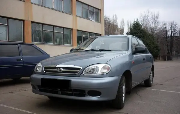 ZAZ Sens Sedan